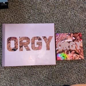 Jeffree Star Orgy and Mini Orgy palette